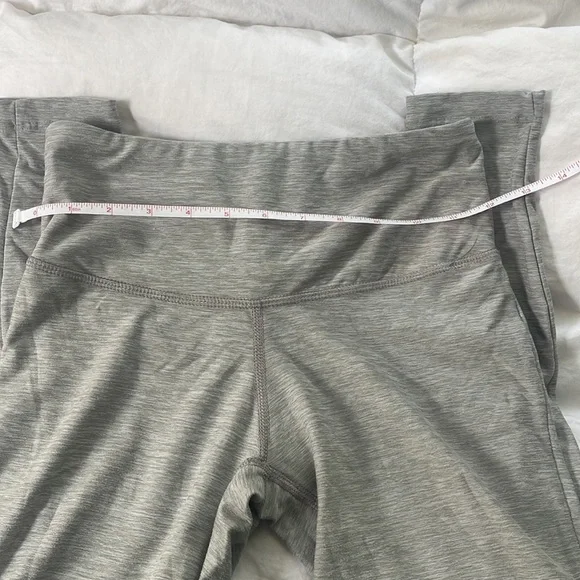 New Balance Women's Leggings - Picture 4 of 7